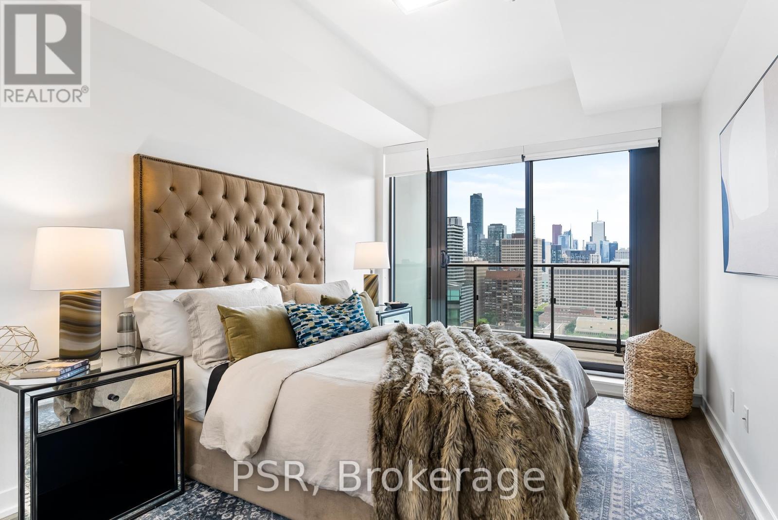 1206 - 2 St Thomas Street, Toronto, Ontario  M5S 2Z1 - Photo 8 - C12598632