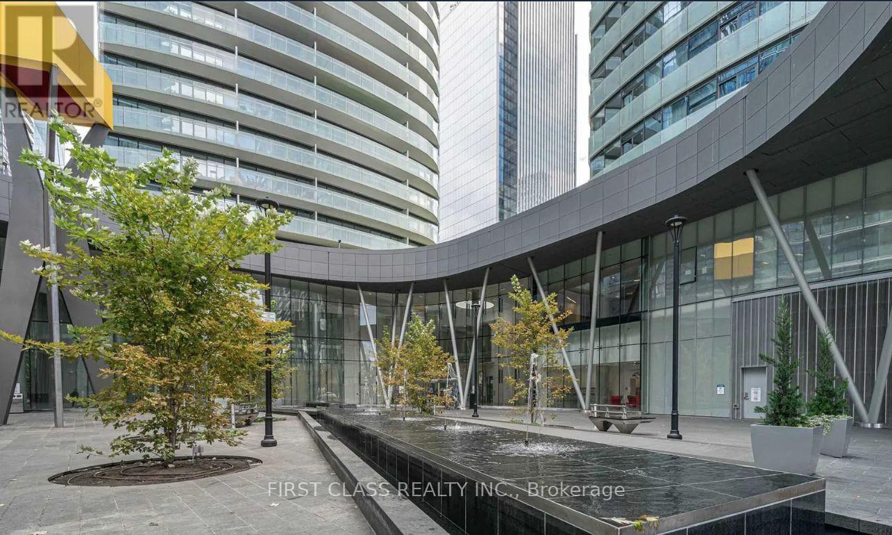 510 - 12 York Street, Toronto, Ontario  M5J 0A9 - Photo 12 - C12598672