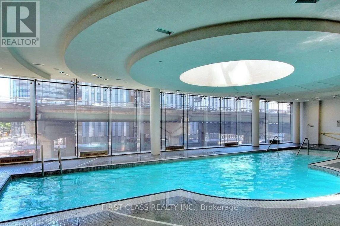 510 - 12 York Street, Toronto, Ontario  M5J 0A9 - Photo 13 - C12598672