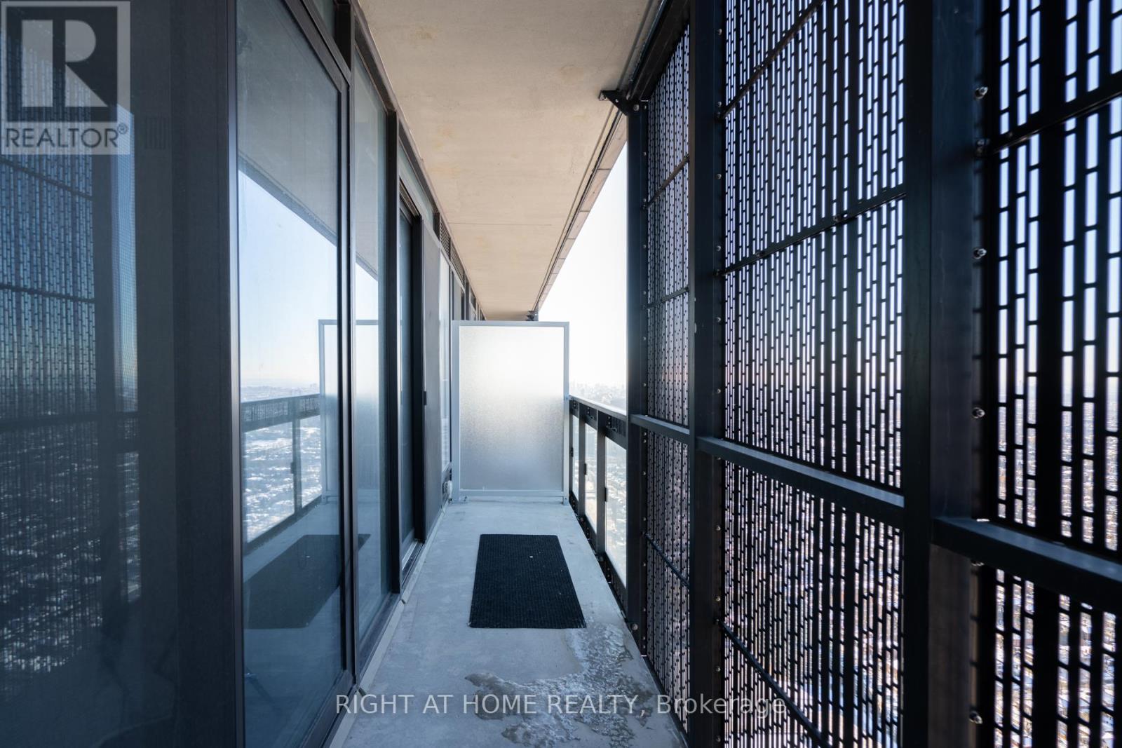 5703 - 8 Eglinton Avenue E, Toronto, Ontario  M4P 0C1 - Photo 25 - C12598700