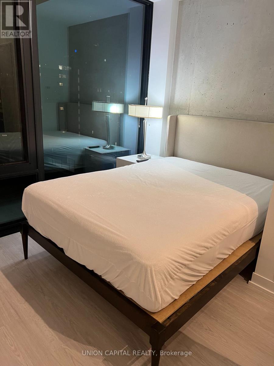 1006 - 195 Mccaul Street, Toronto, Ontario  M5T 0E5 - Photo 16 - C12598824