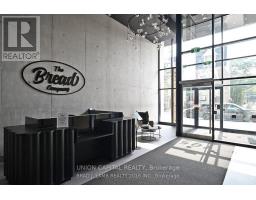 1006 - 195 MCCAUL STREET