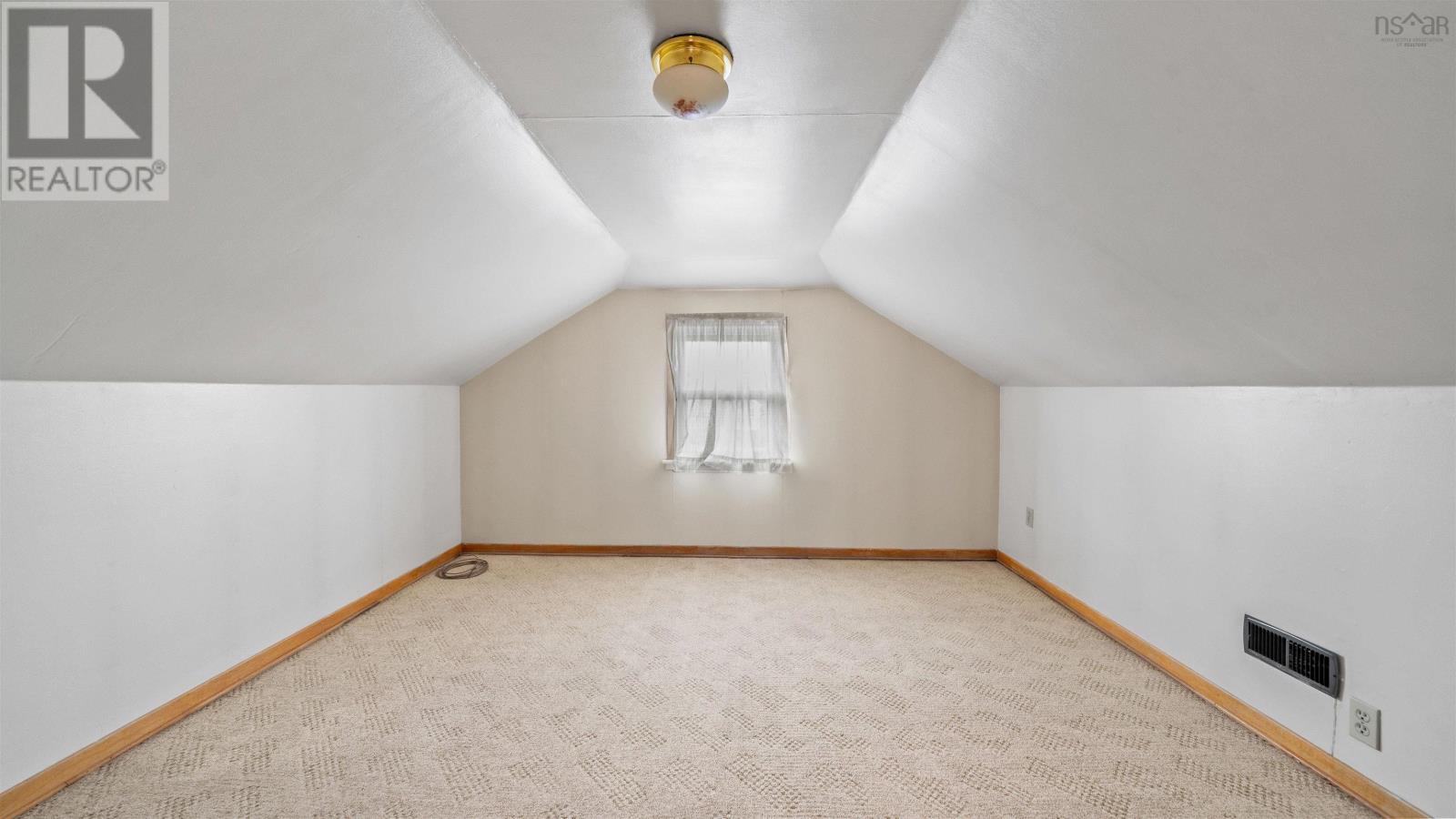 11 Harbour Drive, Dartmouth, Nova Scotia  B2Y 3N8 - Photo 31 - 202528684