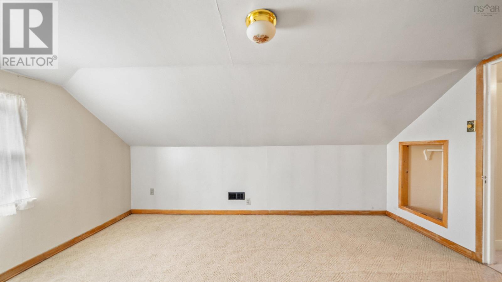 11 Harbour Drive, Dartmouth, Nova Scotia  B2Y 3N8 - Photo 34 - 202528684