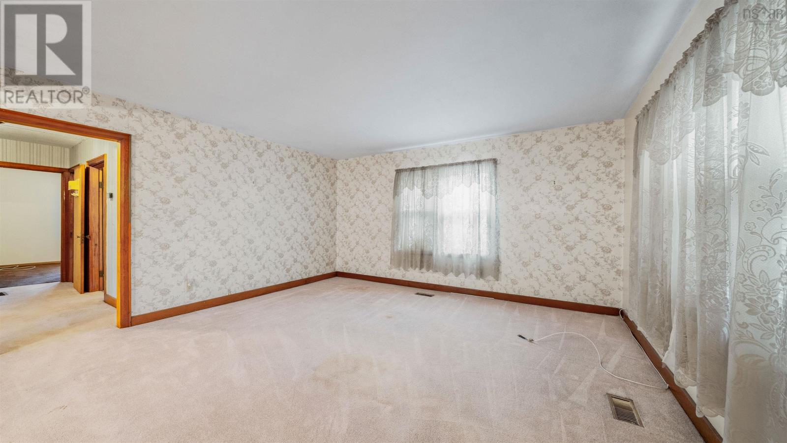 11 Harbour Drive, Dartmouth, Nova Scotia  B2Y 3N8 - Photo 6 - 202528684