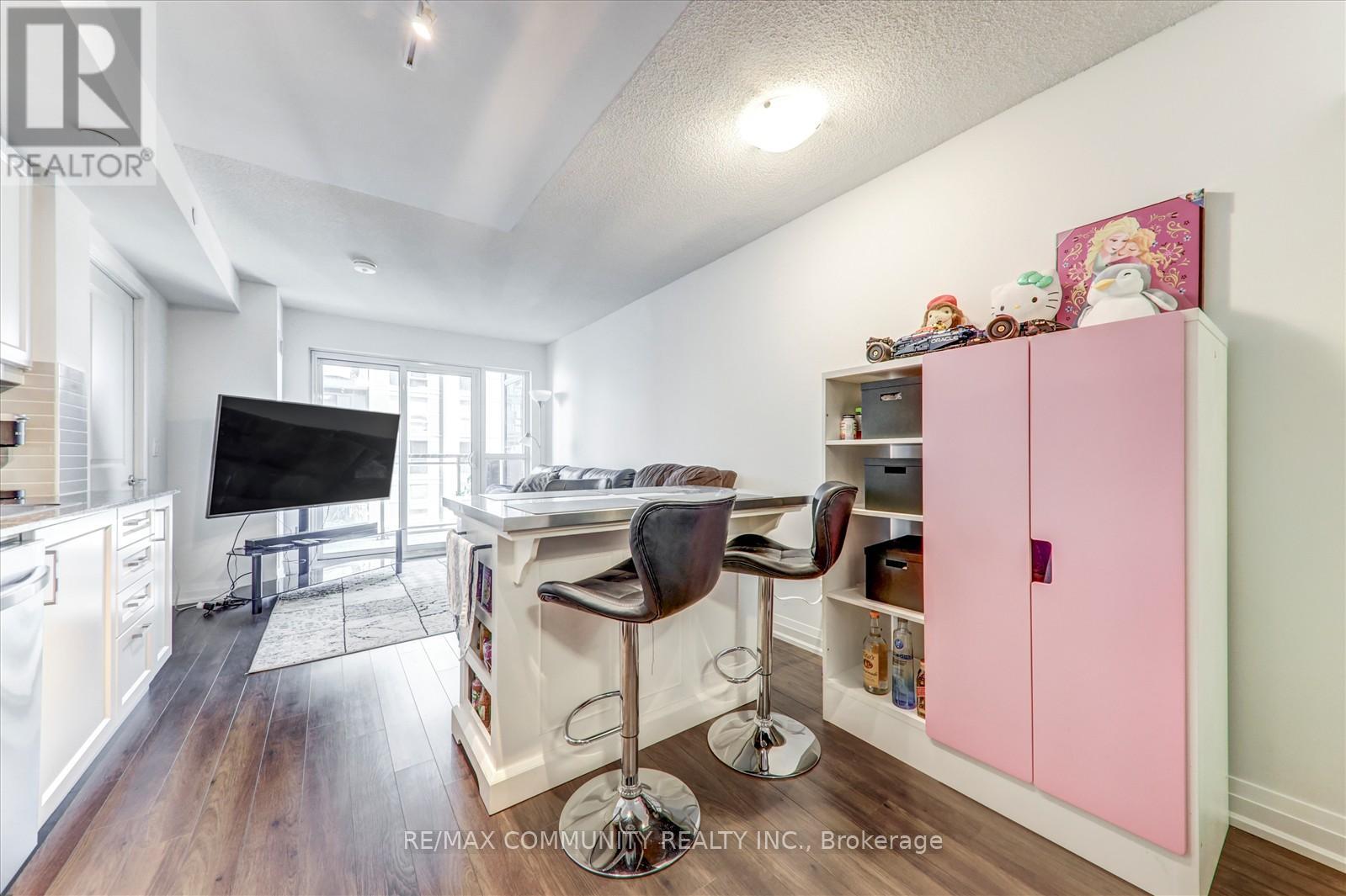 2010 - 20 Meadowglen Place, Toronto, Ontario  M1G 0A9 - Photo 15 - E12598618