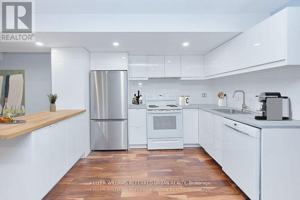 Lower - 253 Cedarvale Avenue, Toronto (Woodbine-Lumsden), Ontario  M4C 4K3 - Photo 5 - E12598636