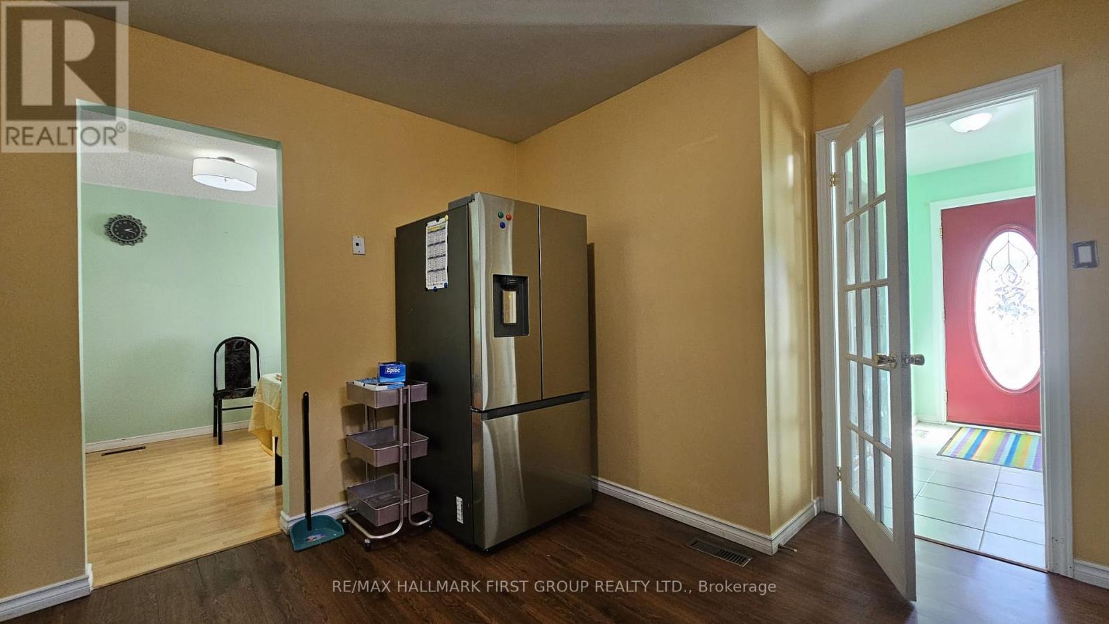 Main - 44 Loradeen Crescent, Toronto, Ontario  M1B 1T8 - Photo 4 - E12598644