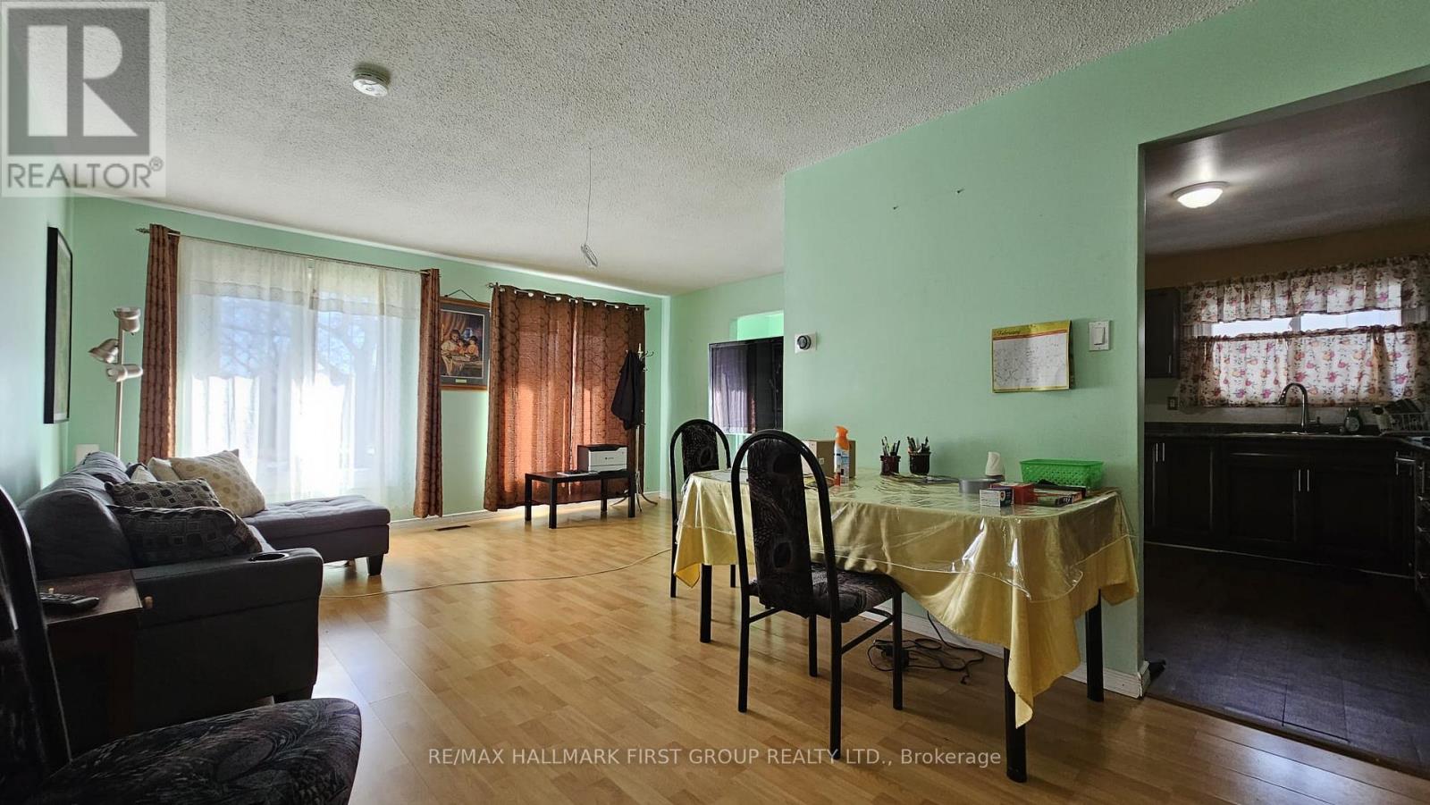 Main - 44 Loradeen Crescent, Toronto, Ontario  M1B 1T8 - Photo 6 - E12598644