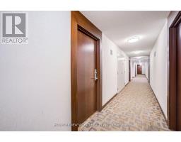 1815 - 181 VILLAGE GREEN SQUARE E