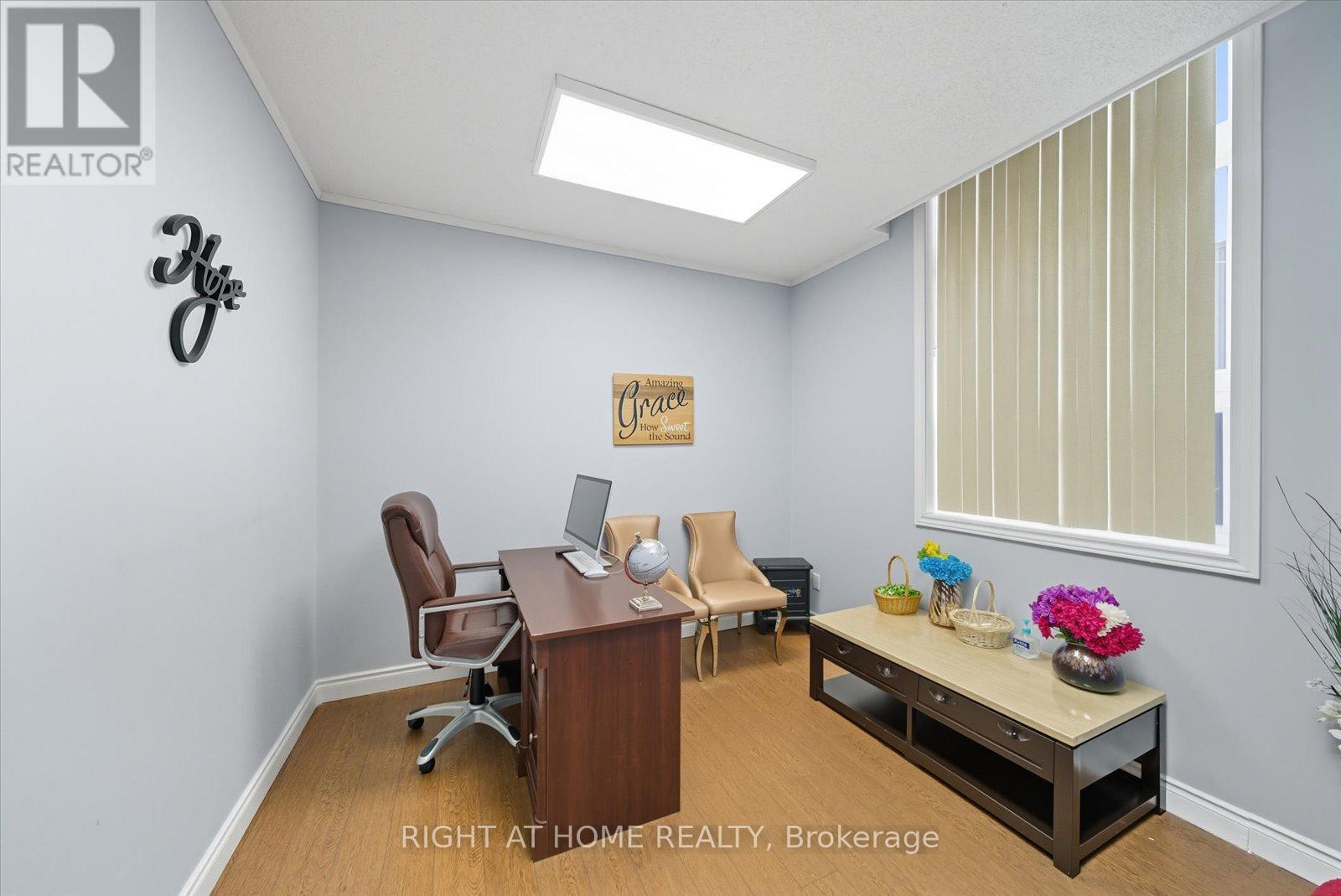 30-32 Progress Avenue, Toronto, Ontario  M1P 2Y4 - Photo 10 - E12598780