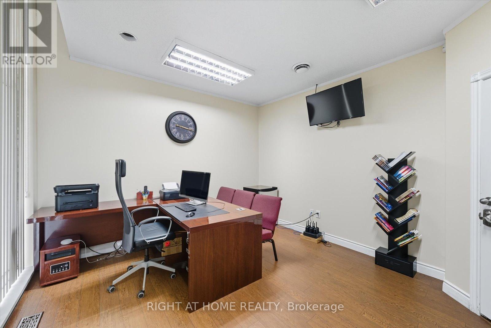 30-32 Progress Avenue, Toronto, Ontario  M1P 2Y4 - Photo 12 - E12598780