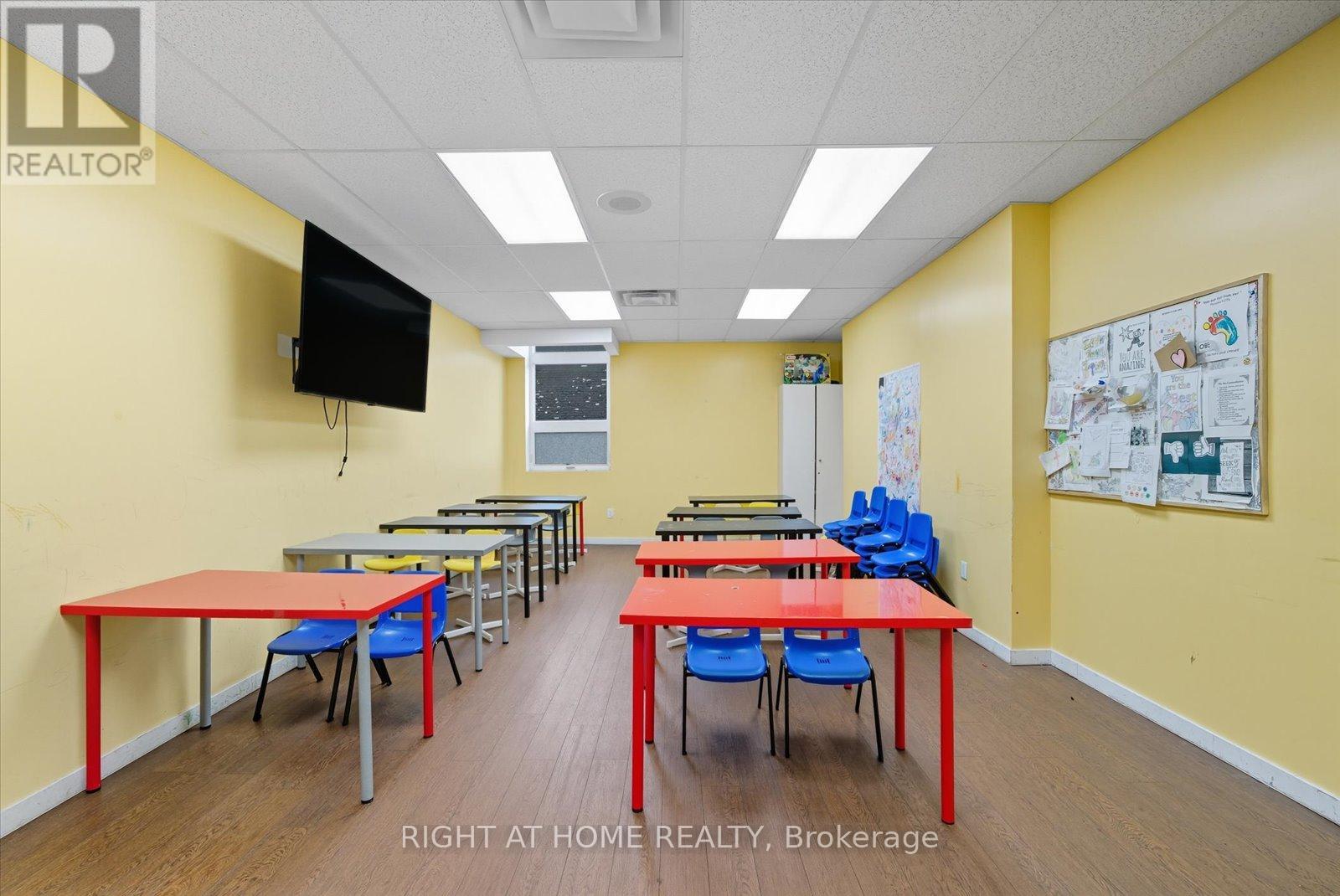 30-32 Progress Avenue, Toronto, Ontario  M1P 2Y4 - Photo 22 - E12598780