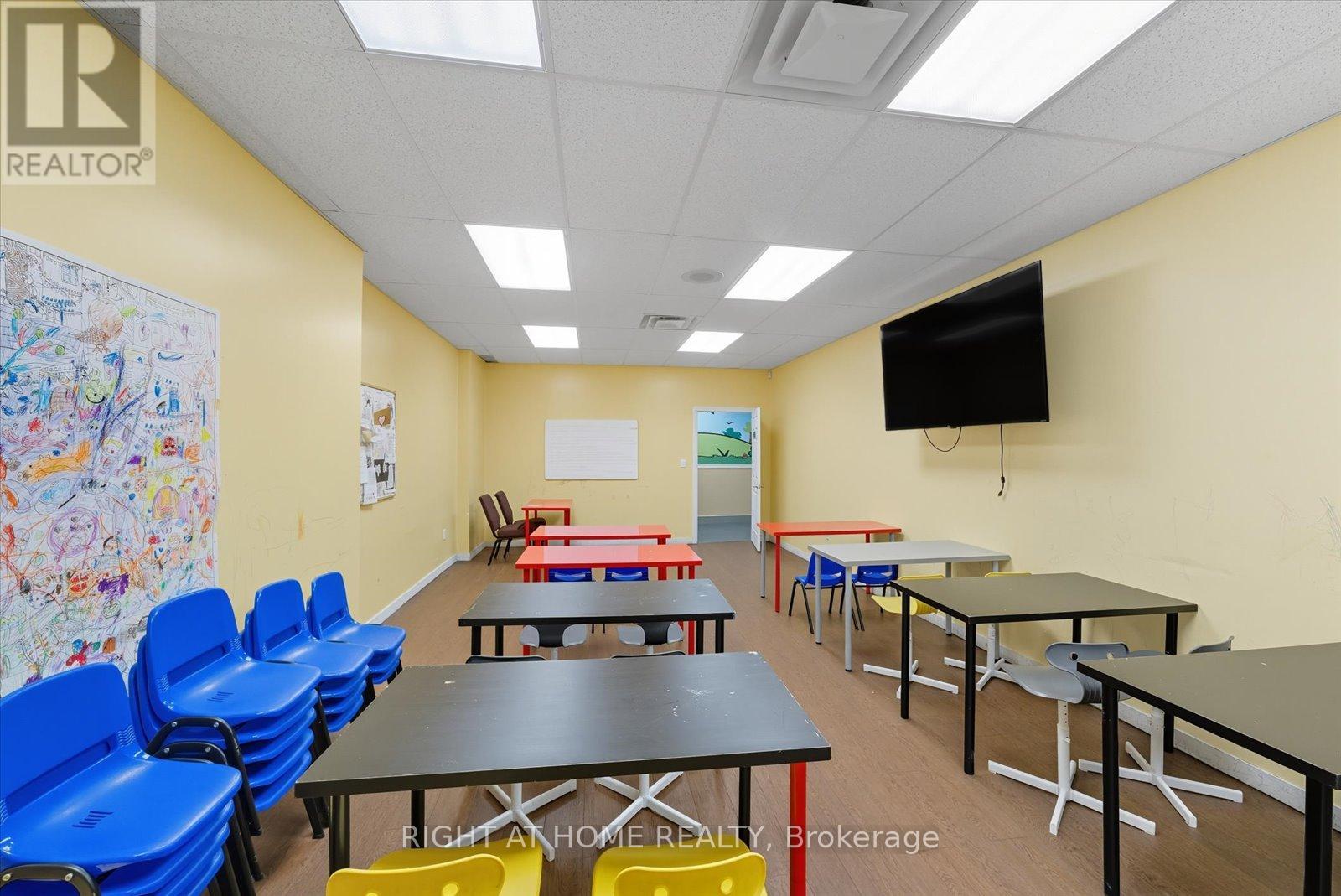 30-32 Progress Avenue, Toronto, Ontario  M1P 2Y4 - Photo 23 - E12598780