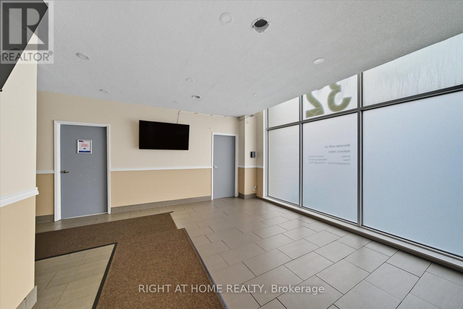 30-32 Progress Avenue, Toronto, Ontario  M1P 2Y4 - Photo 7 - E12598780