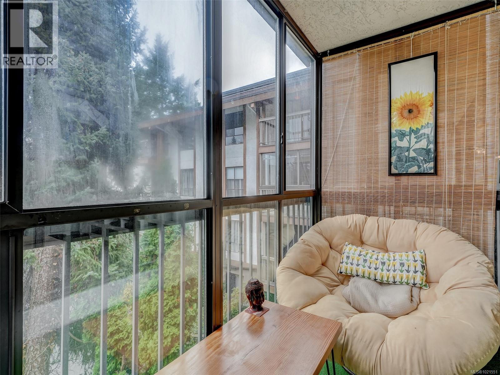 302 1005 Mckenzie Ave, Saanich, British Columbia V8X 4A9 - Photo 18 - 1021551