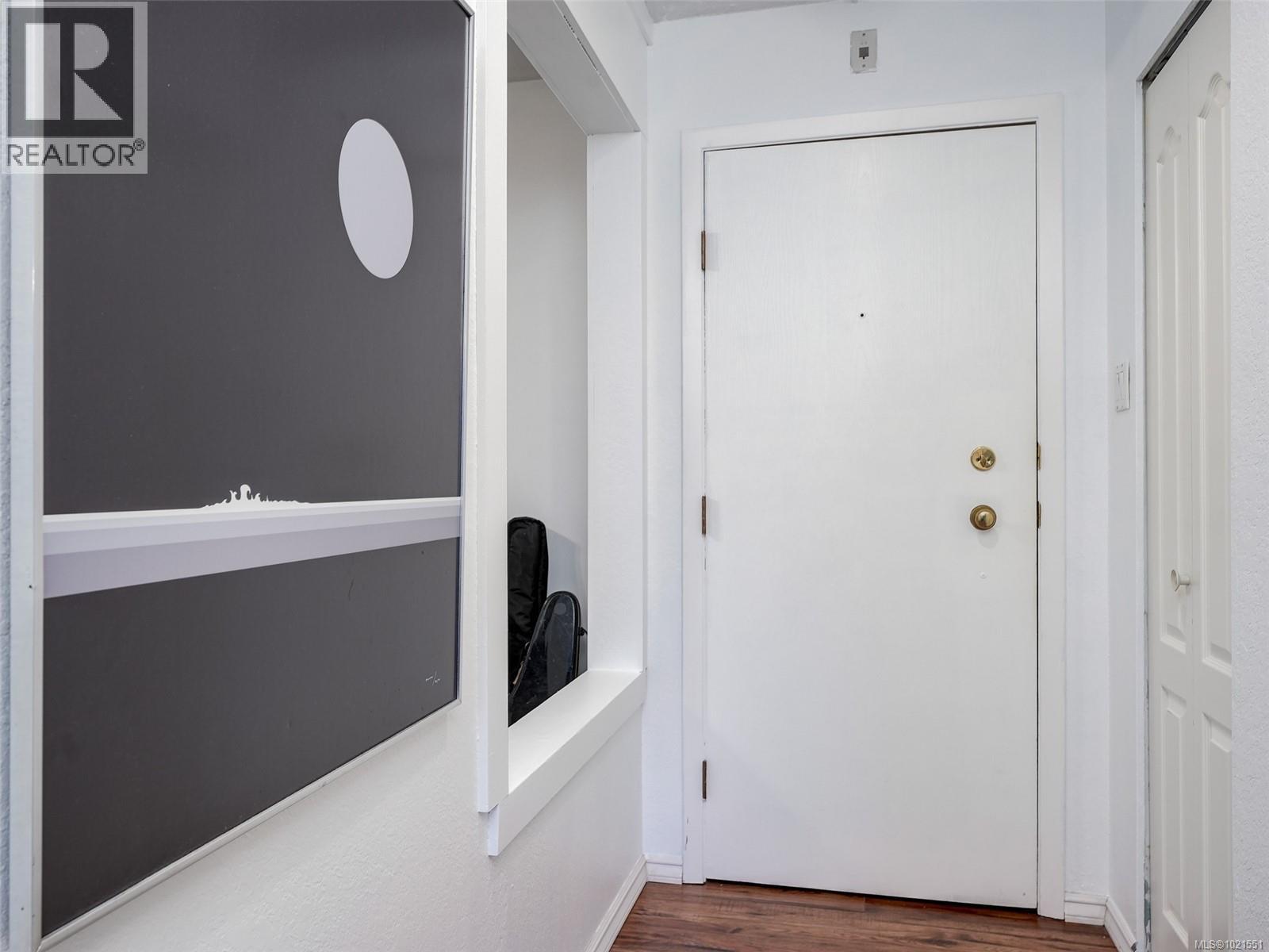 302 1005 Mckenzie Ave, Saanich, British Columbia V8X 4A9 - Photo 20 - 1021551