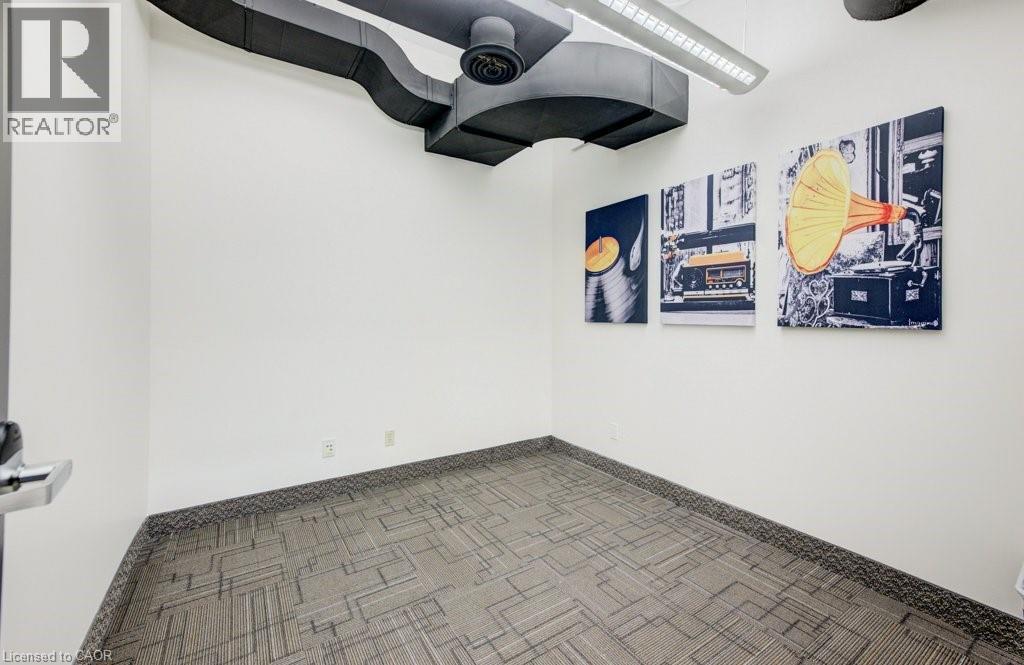 72 Victoria Street S Unit# 23, Kitchener, Ontario  N2G 4Y9 - Photo 2 - 40784439