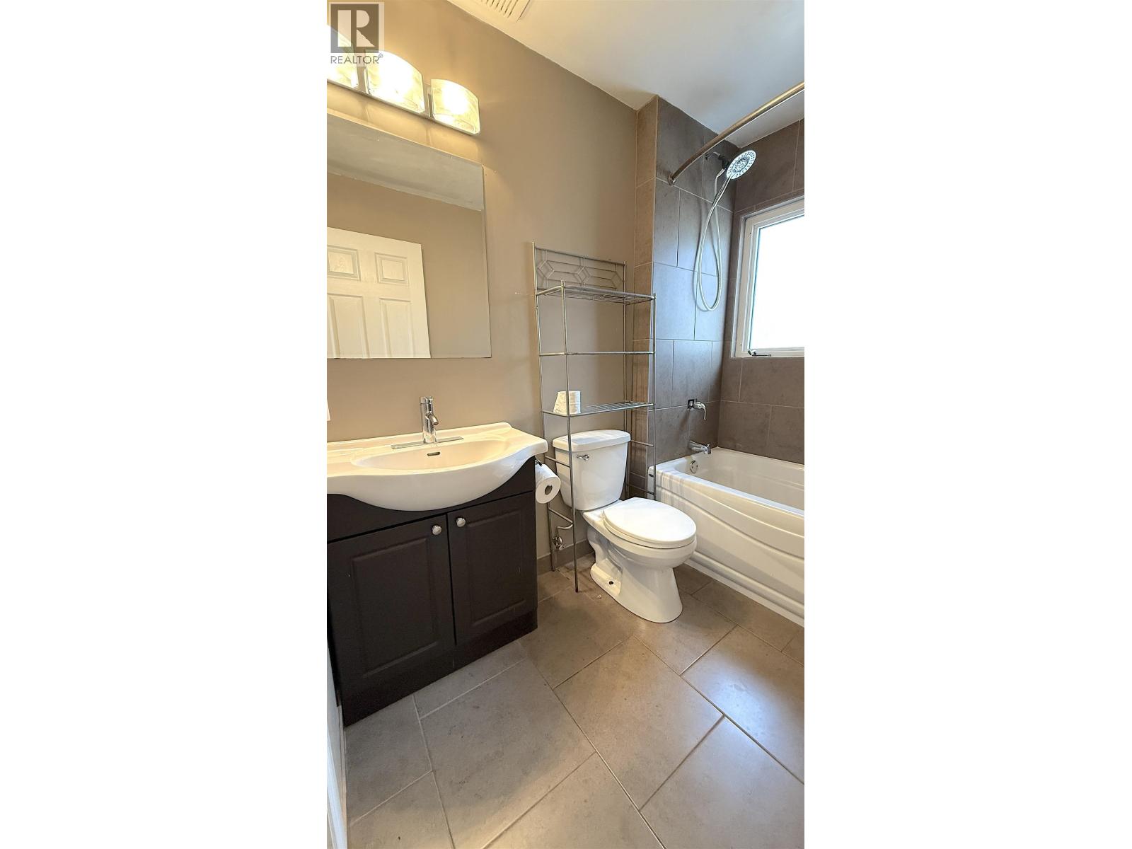 1333 E 8th Avenue, Prince Rupert, British Columbia  V8J 2N8 - Photo 9 - R3071436