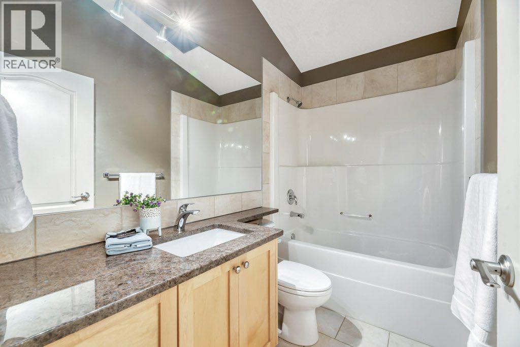 110 West Creek Springs, Chestermere, Alberta  T1X 1N7 - Photo 16 - A2271233