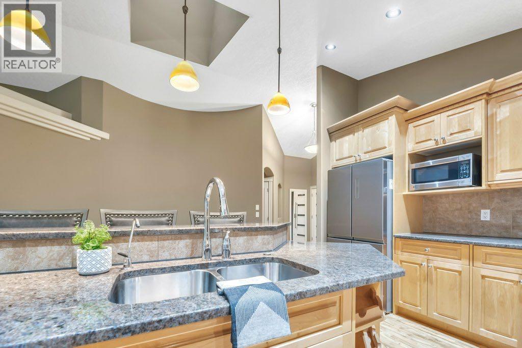 110 West Creek Springs, Chestermere, Alberta  T1X 1N7 - Photo 12 - A2271233