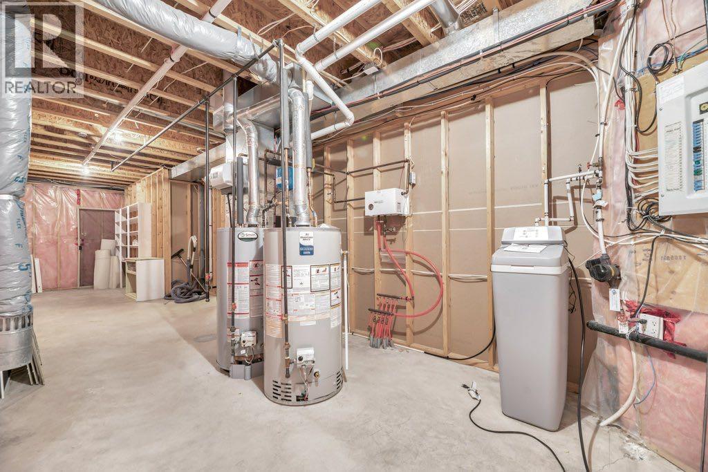 110 West Creek Springs, Chestermere, Alberta  T1X 1N7 - Photo 37 - A2271233