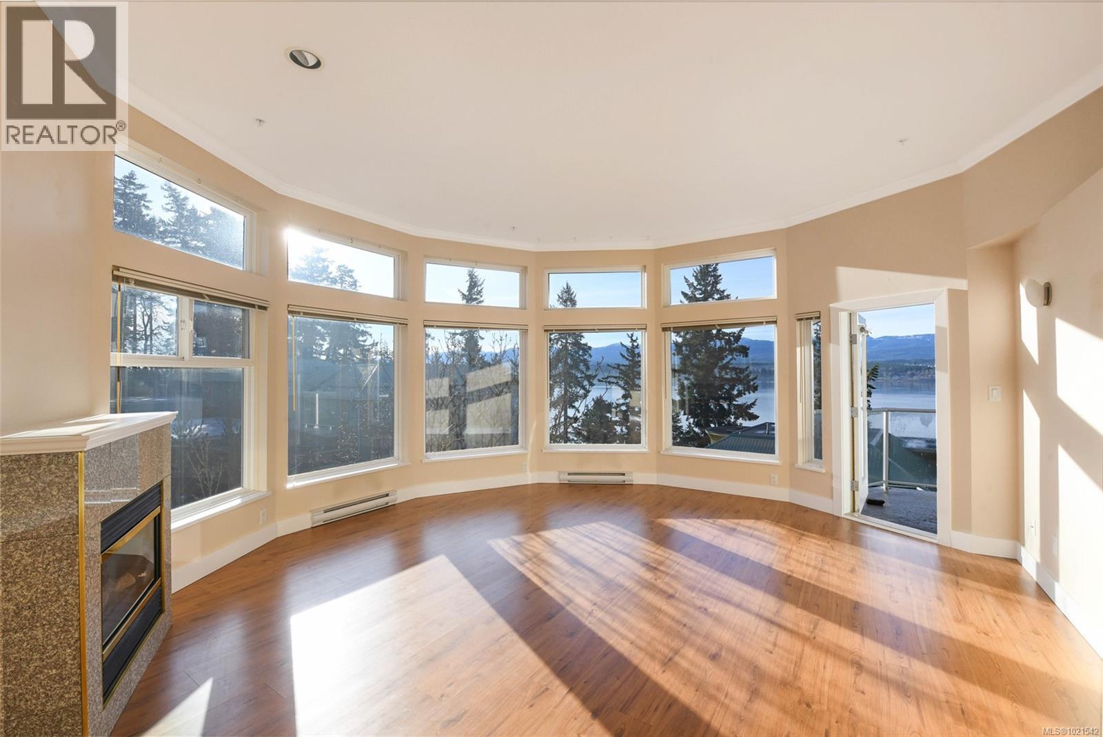 412 2275 Comox Ave, Comox, British Columbia