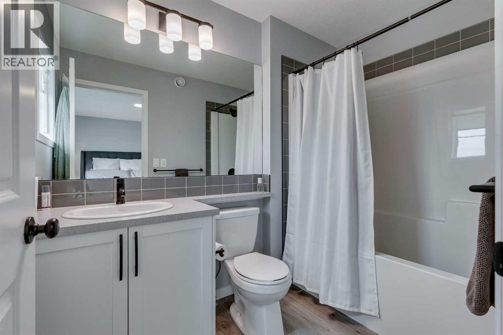 63 Wolf Gate, Okotoks, Alberta  T1S 5T9 - Photo 17 - A2272777