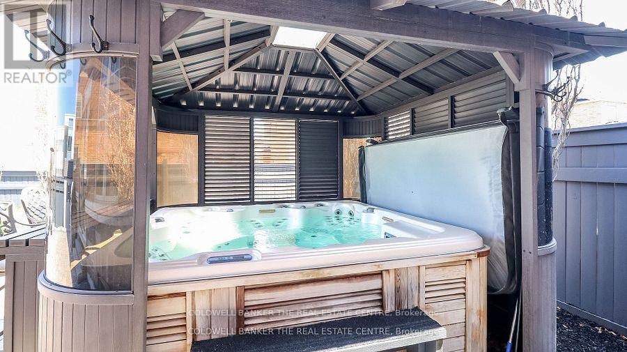 59 Leith Drive, Bradford West Gwillimbury, Ontario  L3Z 0V6 - Photo 18 - N12598690