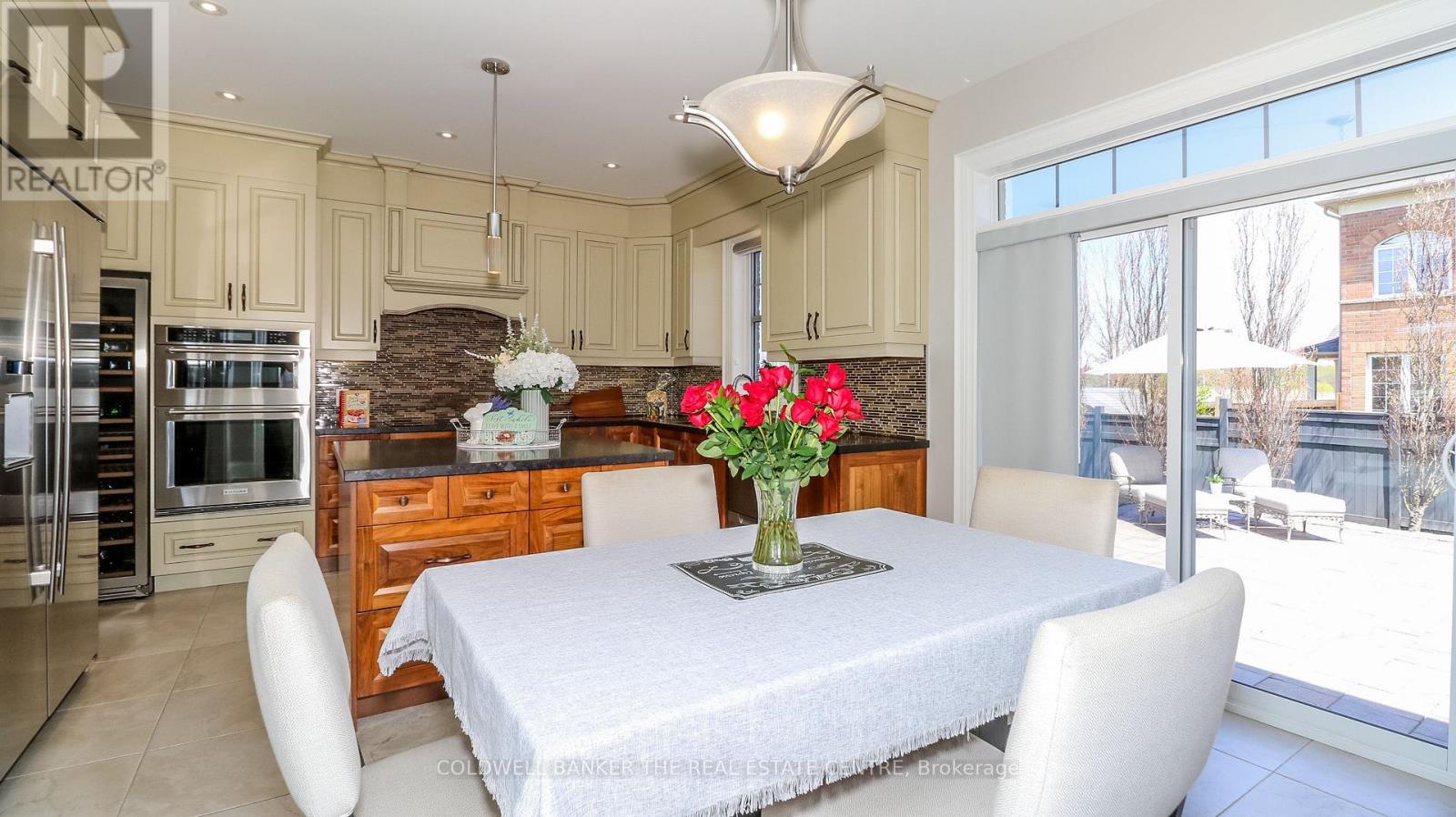 59 Leith Drive, Bradford West Gwillimbury, Ontario  L3Z 0V6 - Photo 3 - N12598690