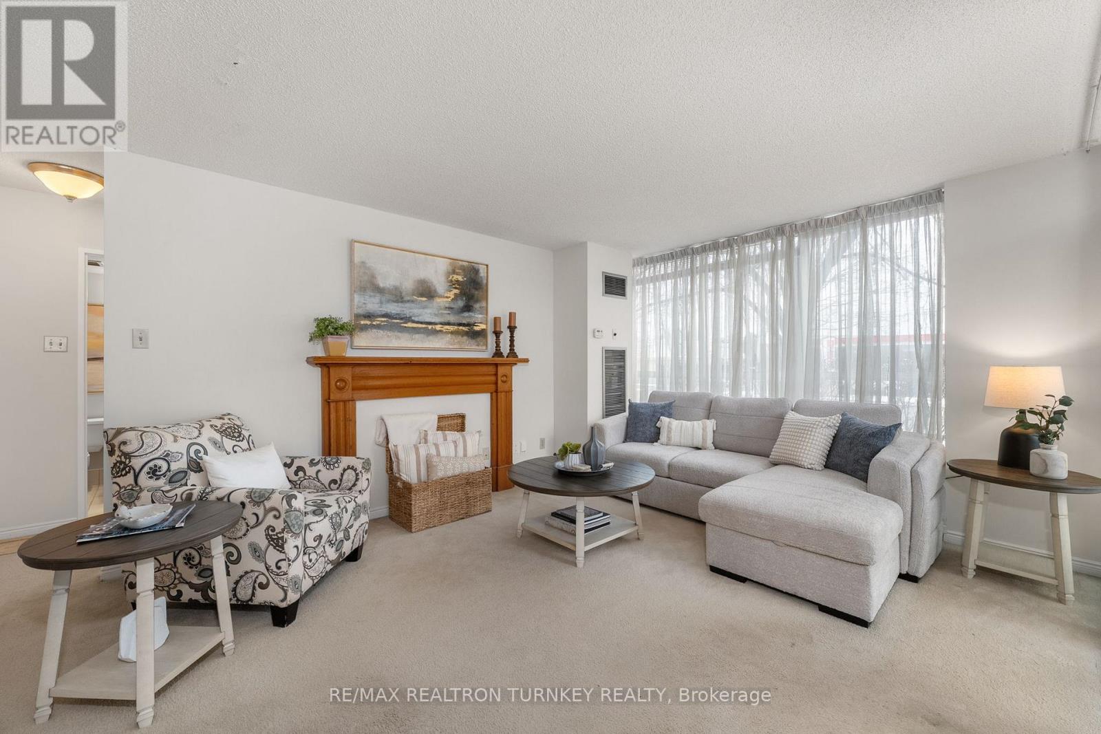 114 - 14924 Yonge Street, Aurora, Ontario  L4G 6H7 - Photo 3 - N12598730