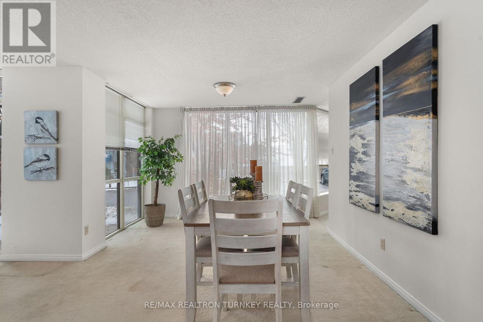 114 - 14924 Yonge Street, Aurora, Ontario  L4G 6H7 - Photo 5 - N12598730