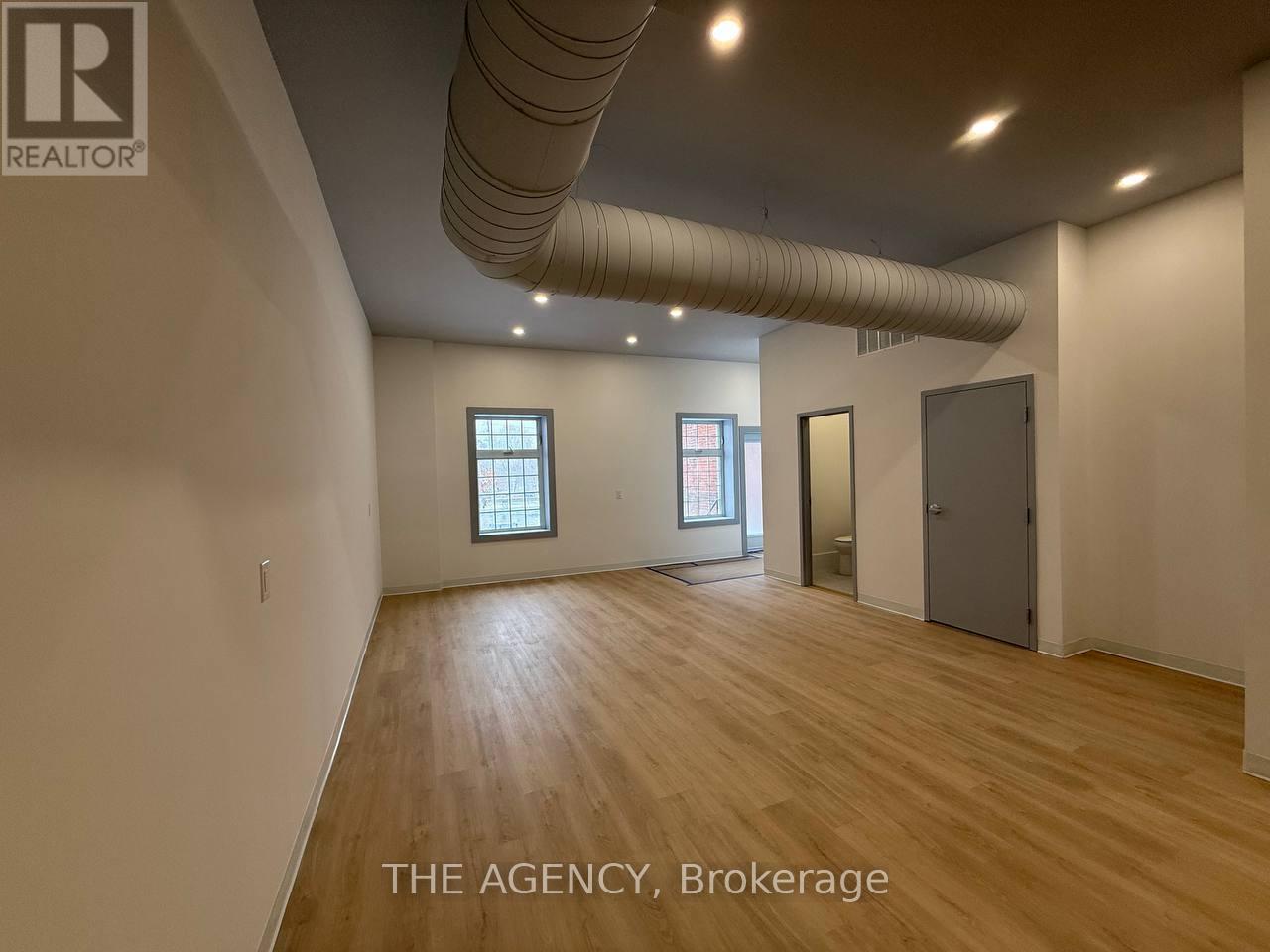 Main - 221 Main Street S, Newmarket, Ontario  L3Y 3Y9 - Photo 8 - N12598768