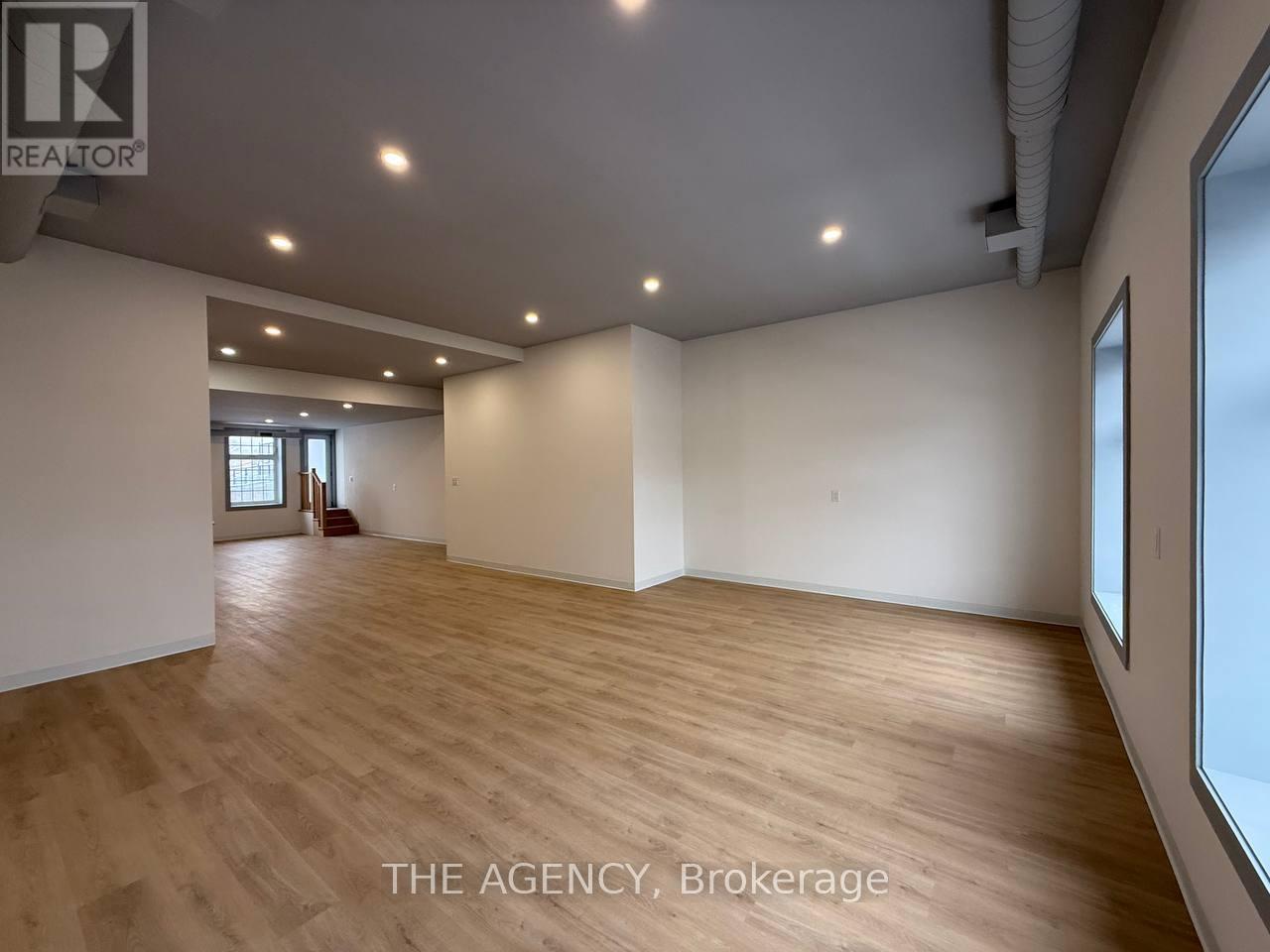 2nd - 221 Main Street S, Newmarket, Ontario  L3Y 3Y9 - Photo 10 - N12598786