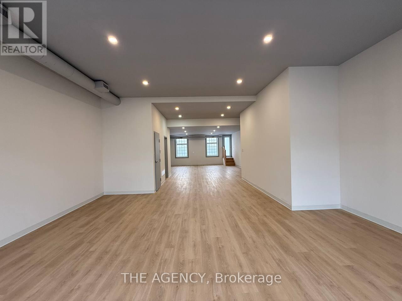 2nd - 221 Main Street S, Newmarket, Ontario  L3Y 3Y9 - Photo 12 - N12598786