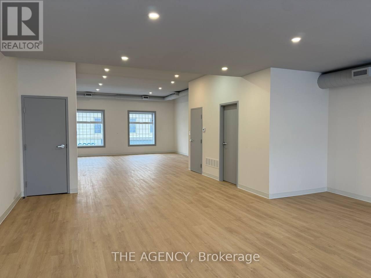 2nd - 221 Main Street S, Newmarket, Ontario  L3Y 3Y9 - Photo 5 - N12598786