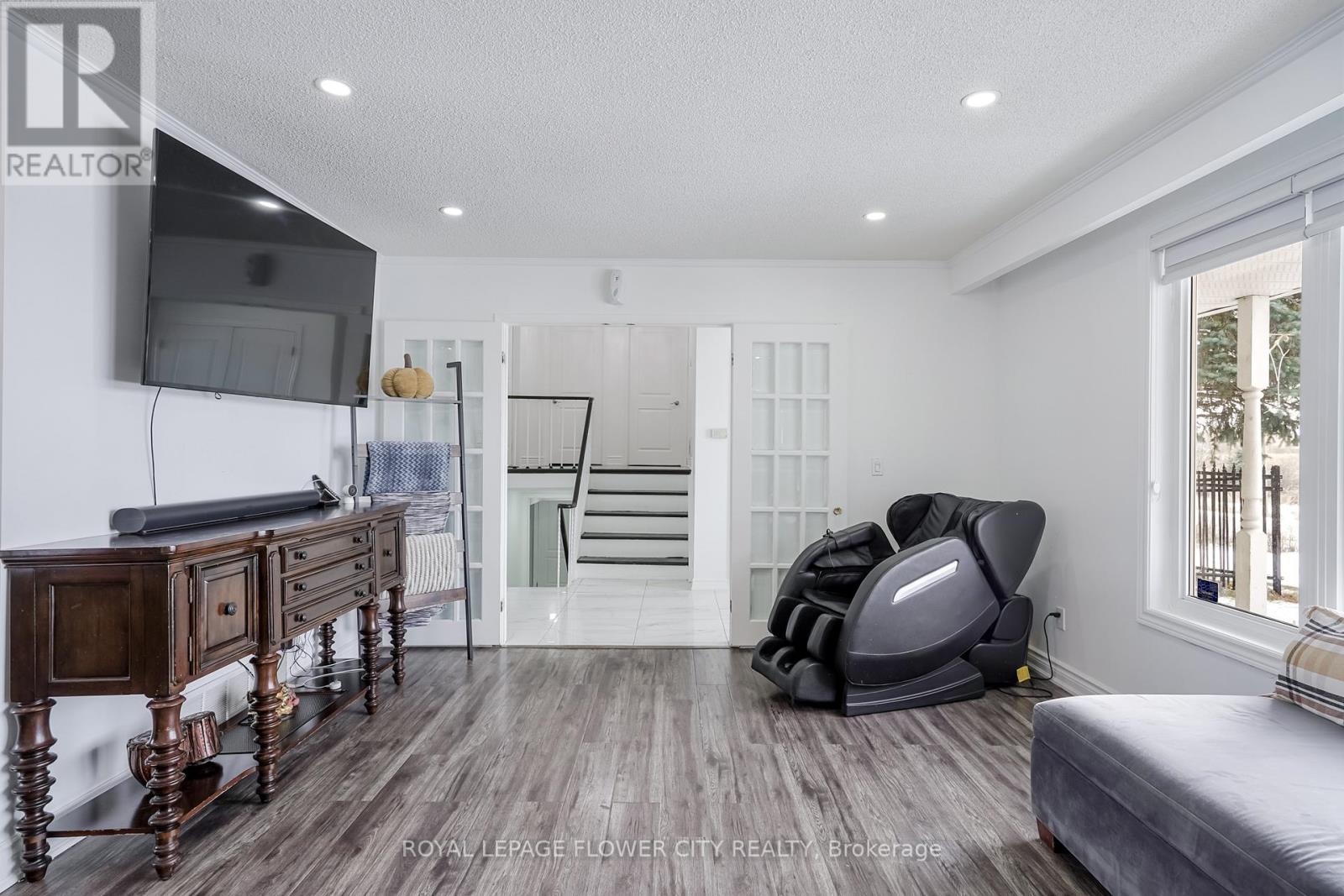 14073 Centreville Creek Road, Caledon, Ontario  L7C 3C1 - Photo 12 - W12598438