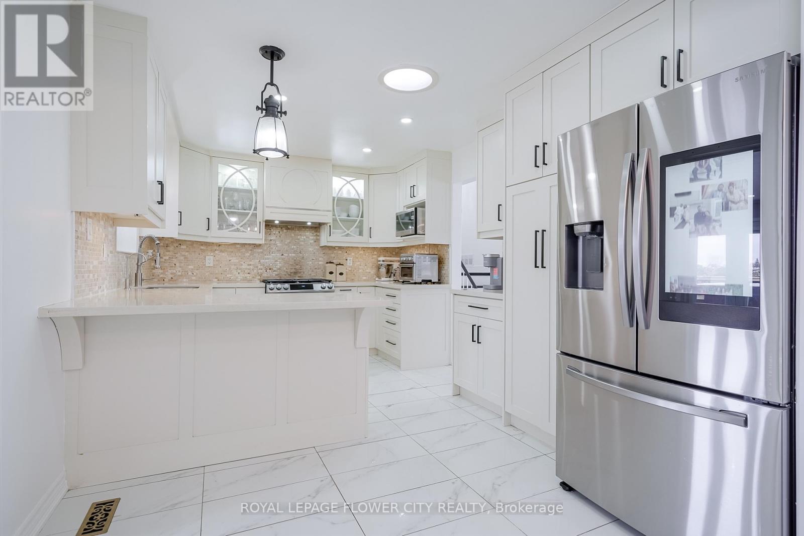 14073 Centreville Creek Road, Caledon, Ontario  L7C 3C1 - Photo 13 - W12598438