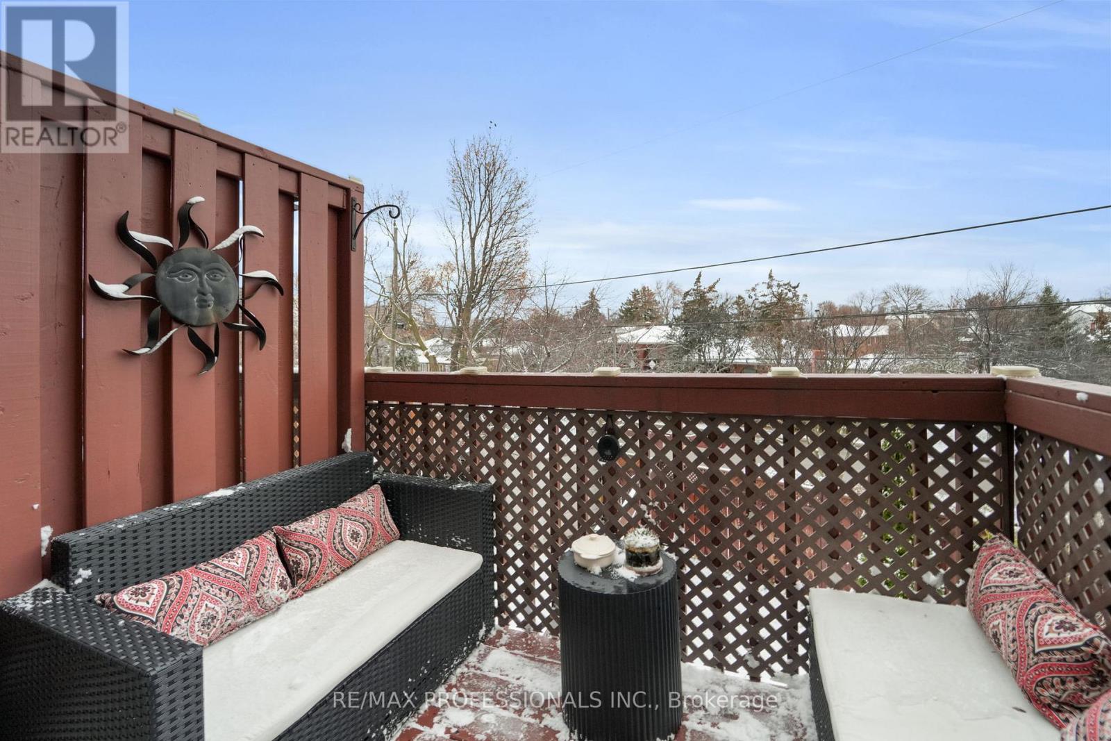 6 Lilac Avenue, Toronto, Ontario  M9M 1G3 - Photo 25 - W12598288