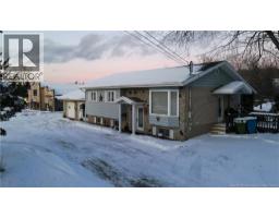 711 Victoria Street-175;, Edmundston, Ca