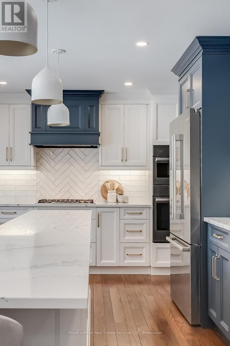 1225 Old Post Drive, Oakville, Ontario  L6M 1A5 - Photo 19 - W12598936