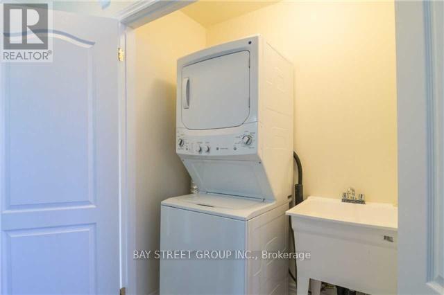 13 Telegraph Street, Brampton, Ontario  L6Z 0B4 - Photo 10 - W12598670