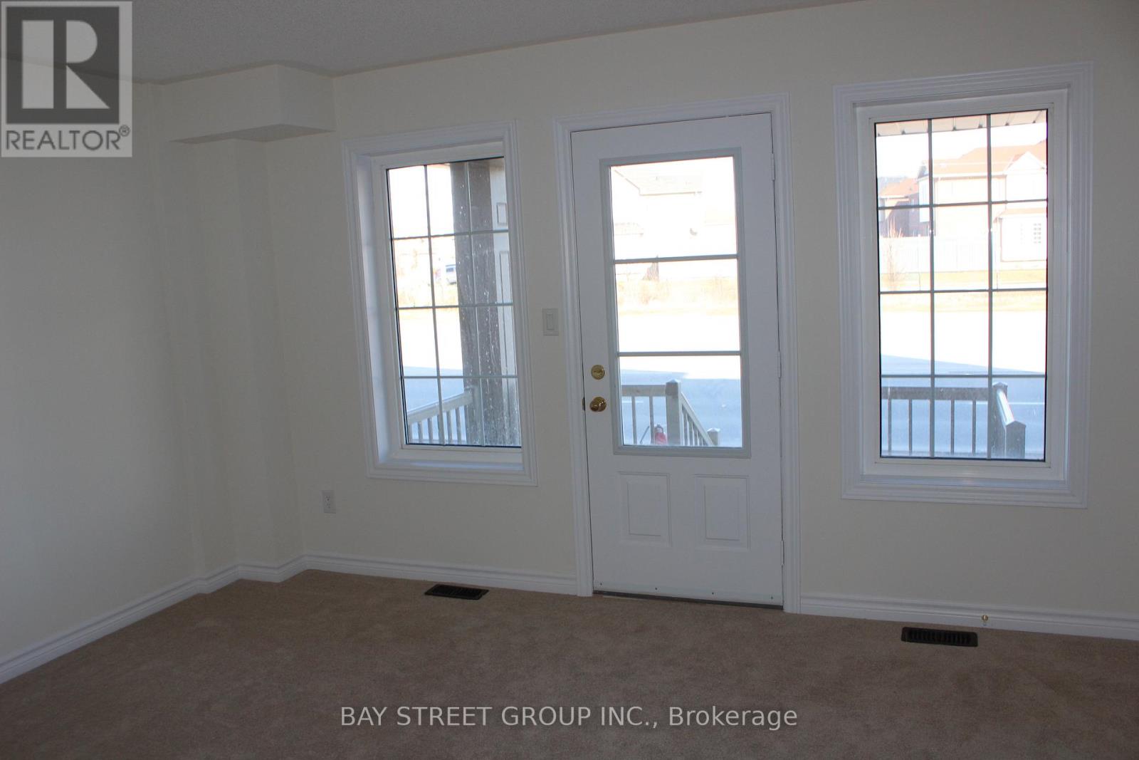 13 Telegraph Street, Brampton, Ontario  L6Z 0B4 - Photo 11 - W12598670