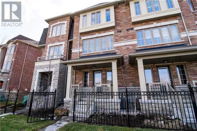 13 Telegraph Street, Brampton, Ontario  L6Z 0B4 - Photo 4 - W12598670