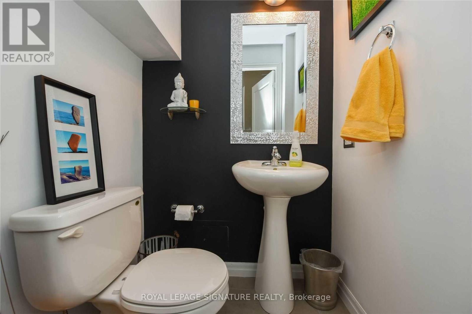 304 - 225 Webb Drive, Mississauga, Ontario  L5B 4P2 - Photo 20 - W12598682