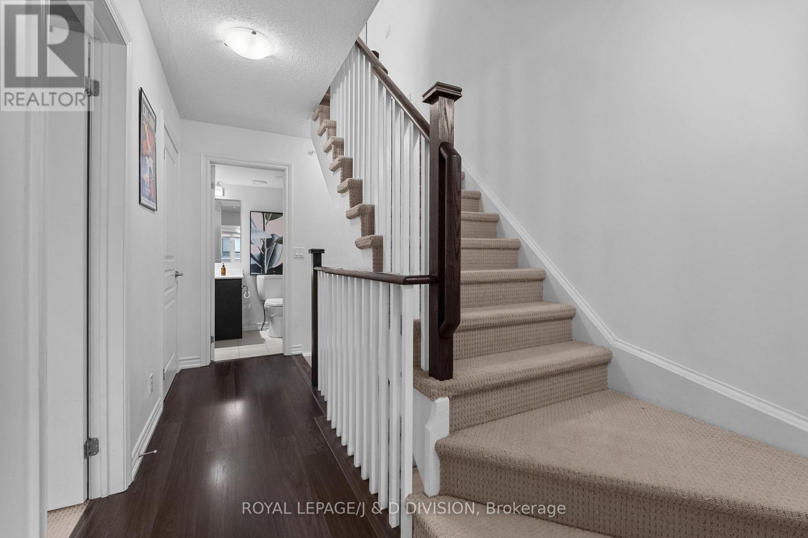 Th4 - 120 Long Branch Avenue, Toronto, Ontario M8W 0B1 - Photo 18 - W12598702