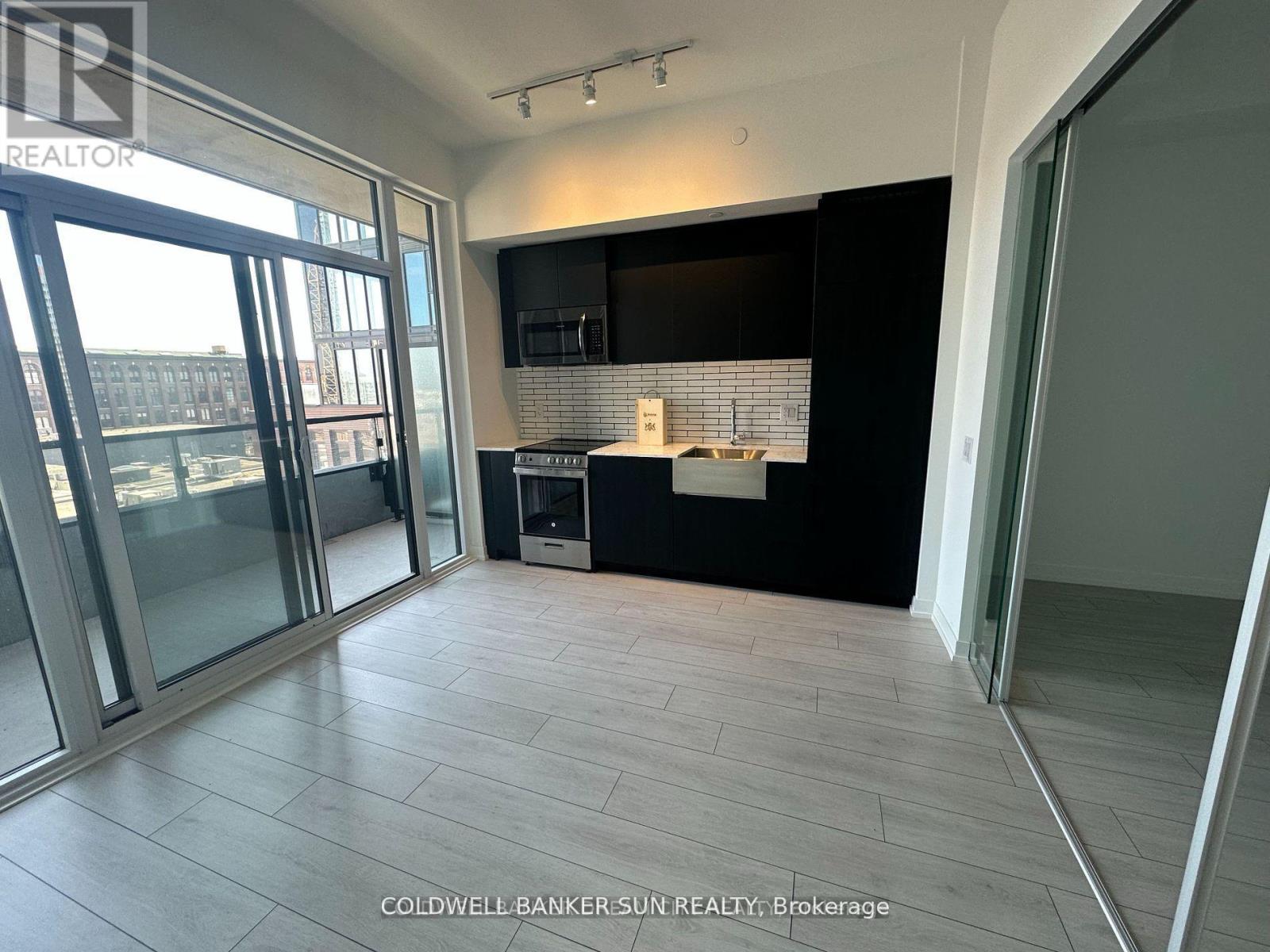 525 - 270 Dufferin Street S, Toronto, Ontario  M6K 1Z6 - Photo 12 - W12598728