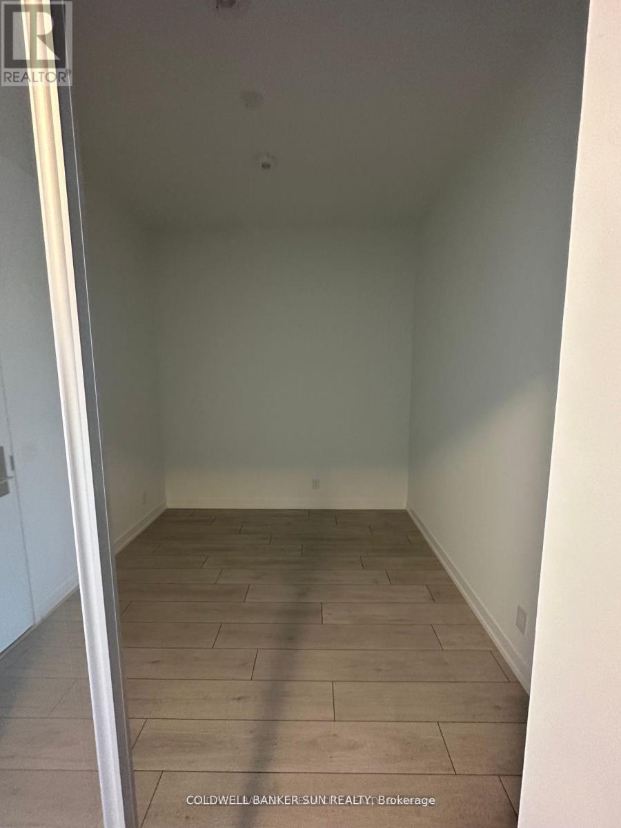 525 - 270 Dufferin Street S, Toronto, Ontario  M6K 1Z6 - Photo 20 - W12598728