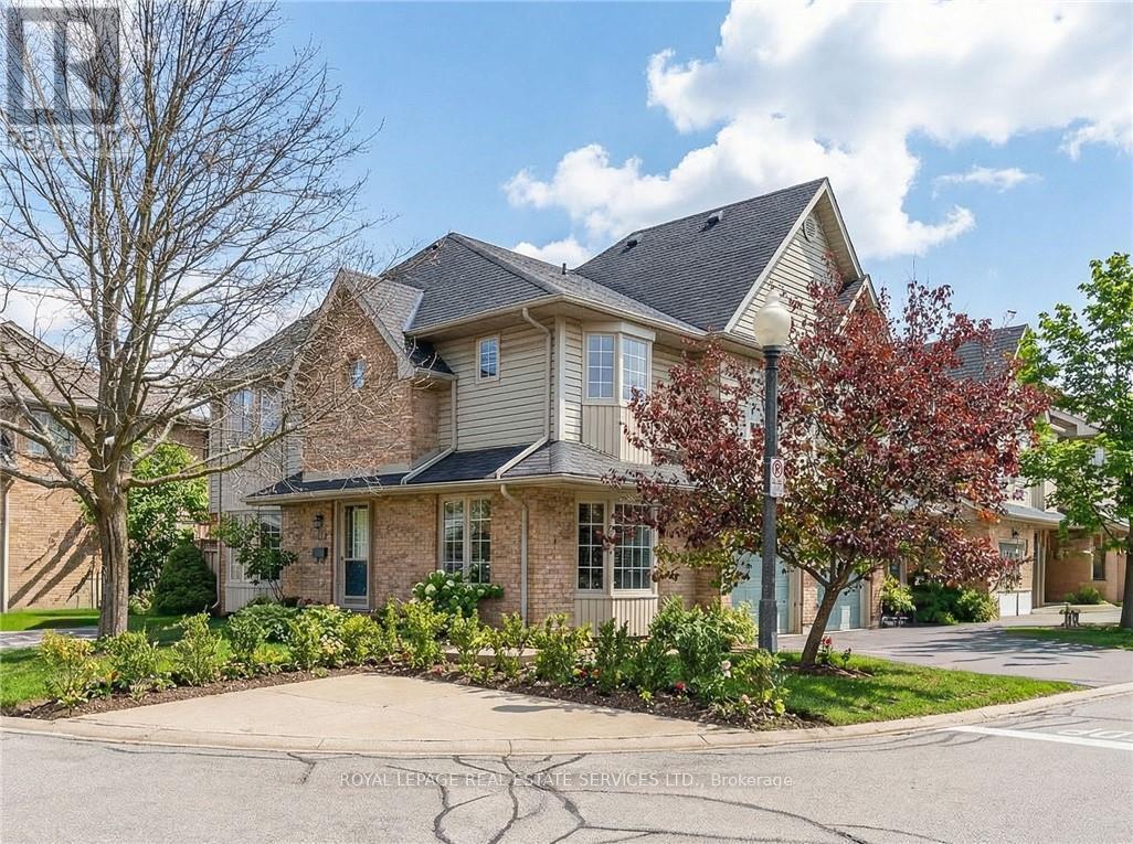 120 - 3333 New Street, Burlington, Ontario  L7N 1N1 - Photo 1 - W12598738