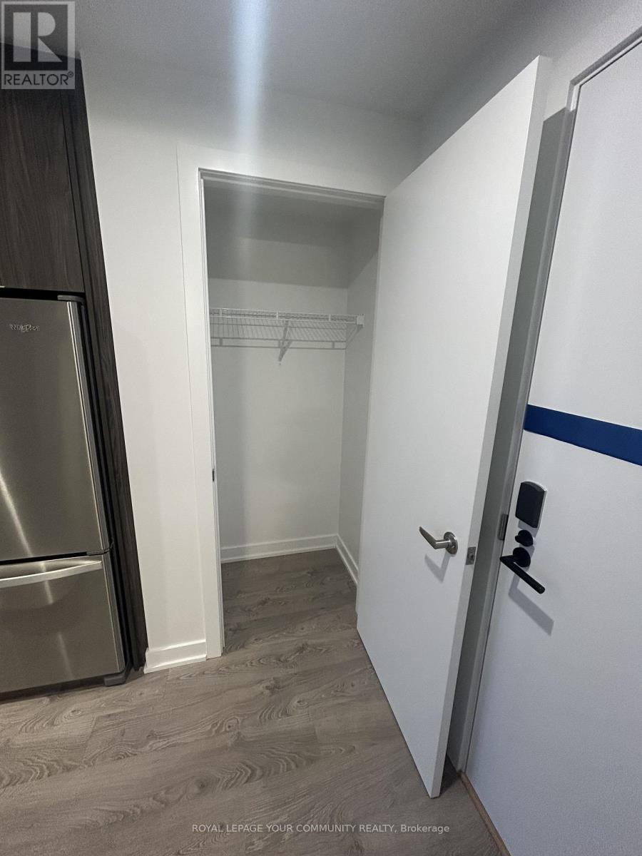 415 - 720 Whitlock Avenue, Milton, Ontario L9E 2B5 - Photo 6 - W12598740